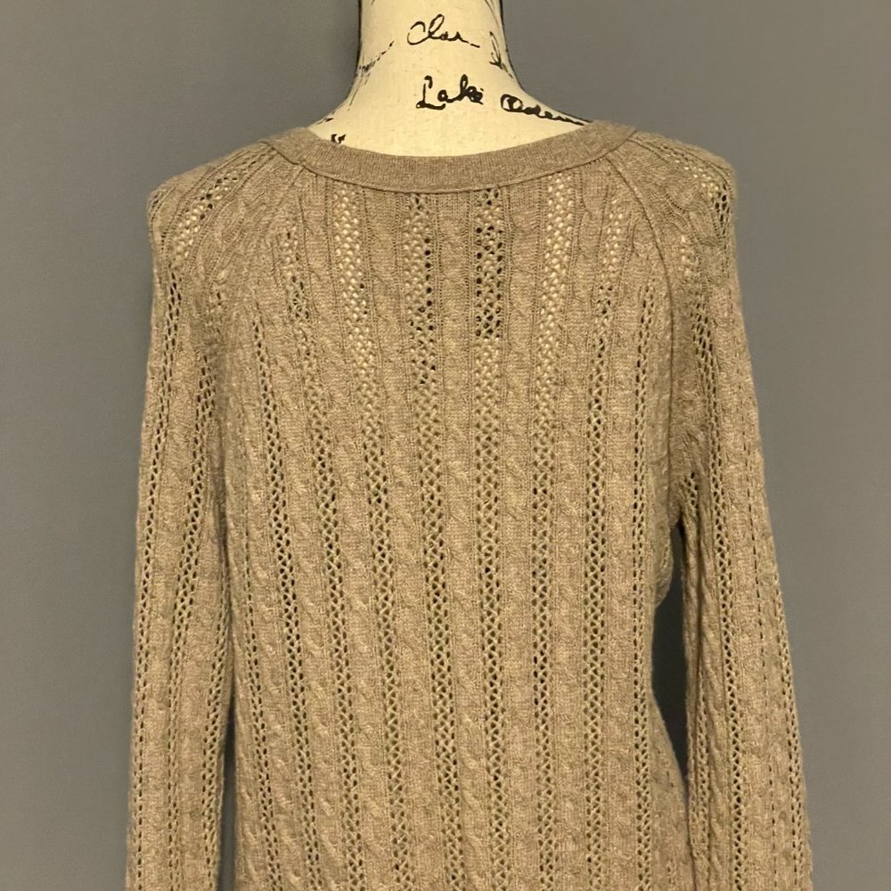 American Eagle Knit Sweater - Picture 4 of 9